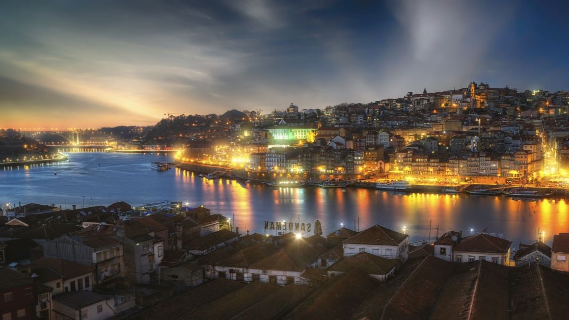 169_F4_Porto_Stadt_Architektur_abendstimmung_bunt_Fotografie_fluss_douro_